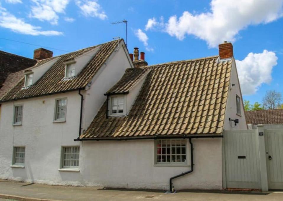 Elegant Oak Beamed House In Pretty Village Buckden  Eksteriør billede