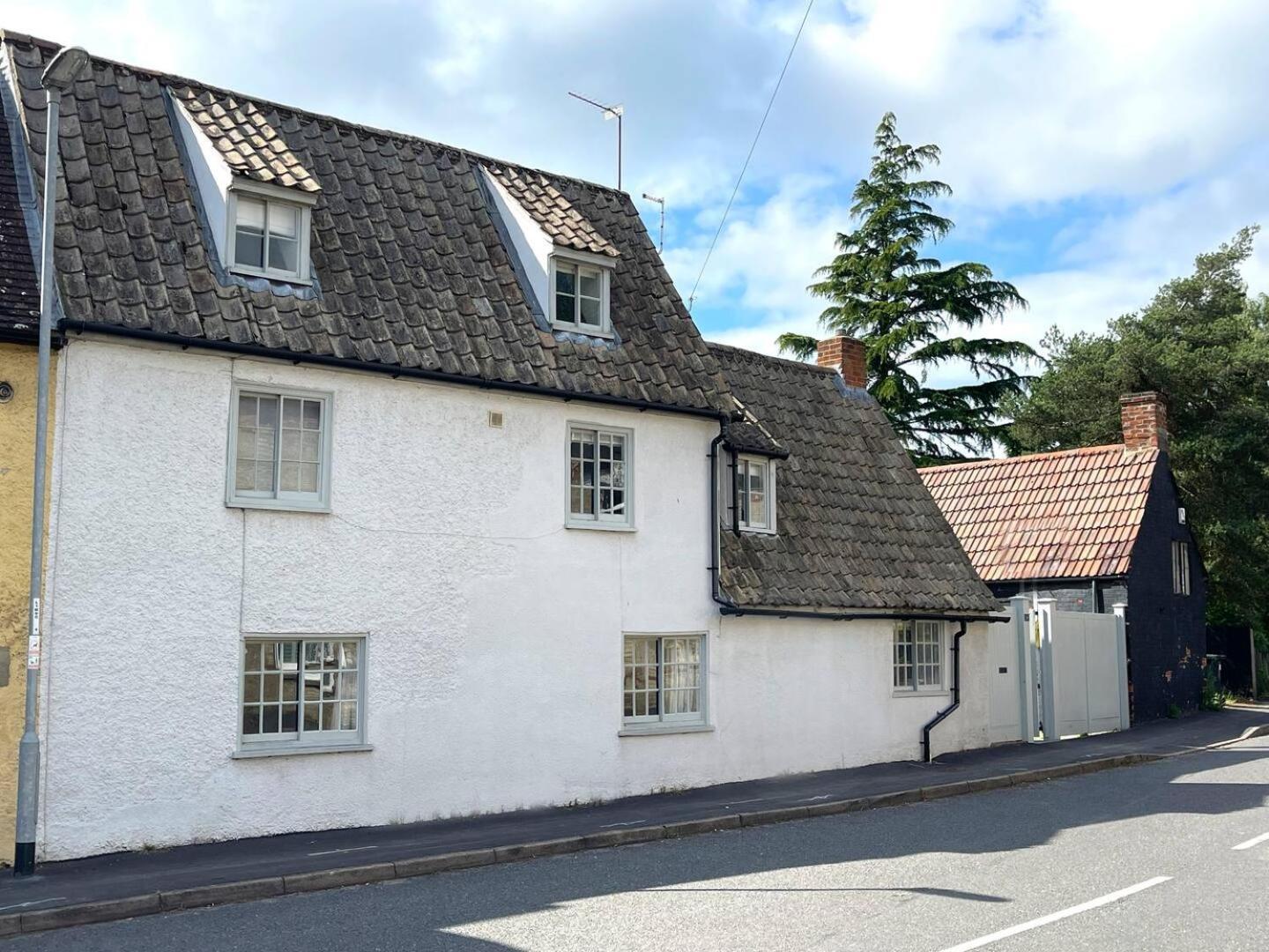 Elegant Oak Beamed House In Pretty Village Buckden  Eksteriør billede